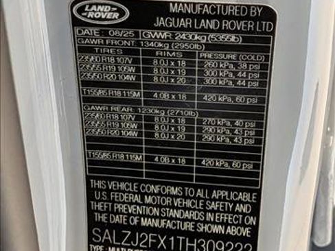 New 2026 Land Rover Range Rover Evoque S image 17