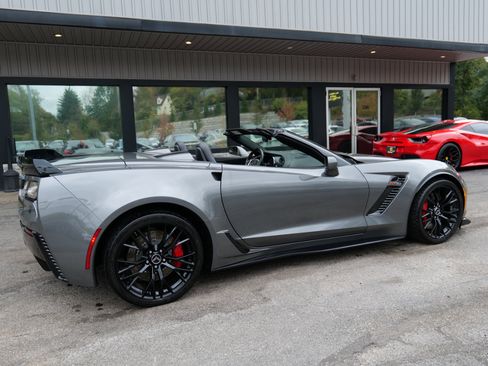 Used 2015 Chevrolet Corvette Z06 w/ 2LZ Preferred Equipment Group image 61