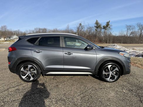 Used 2017 Hyundai Tucson Limited w/ Cargo Package image 8