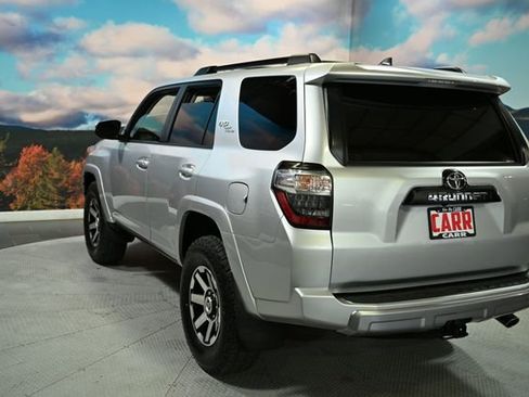 Used 2021 Toyota 4Runner TRD Off-Road Premium image 10