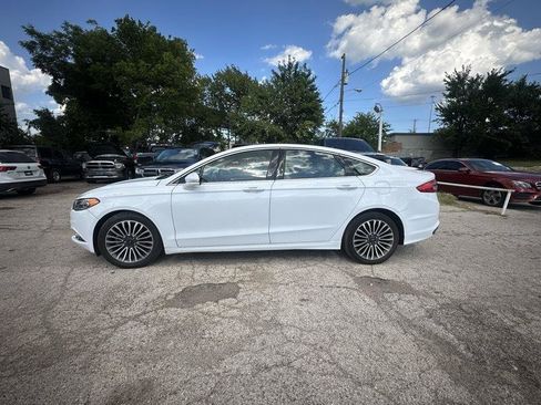 Used 2018 Ford Fusion Titanium AWD/4WD image 3