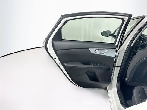 Used 2024 Kia Forte LXS image 24