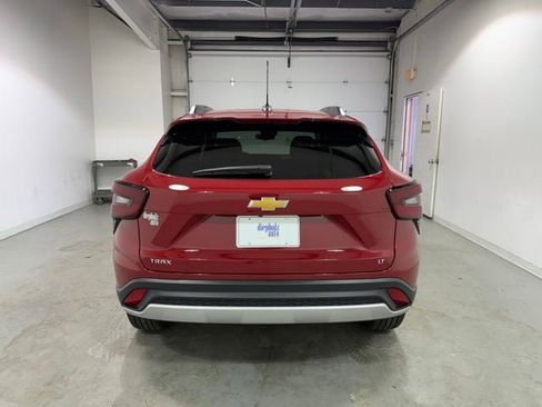 New 2026 Chevrolet Trax LT image 6