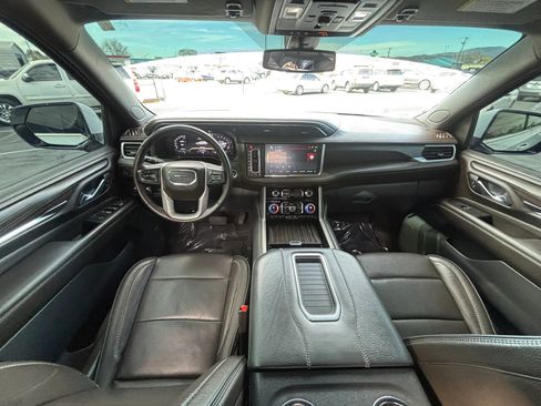 Used 2022 GMC Yukon XL Denali image 20