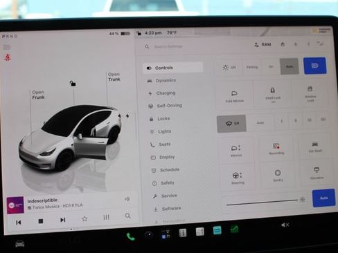 Used 2022 Tesla Model Y Performance AWD/4WD image 20