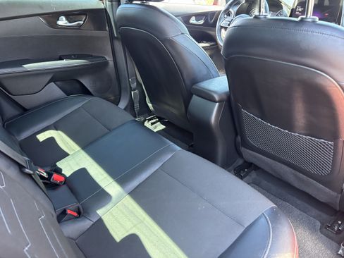 Certified 2023 Kia Forte GT-Line w/ GT-Line Premium Package FWD image 11