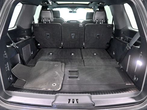 Used 2020 Ford Expedition Limited w/ Equipment Group 301A AWD/4WD image 37
