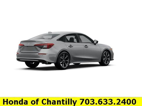 Used 2025 Honda Civic Sport image 3