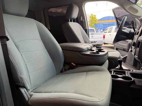 Used 2018 RAM 2500 Tradesman w/ Chrome Appearance Group image 23