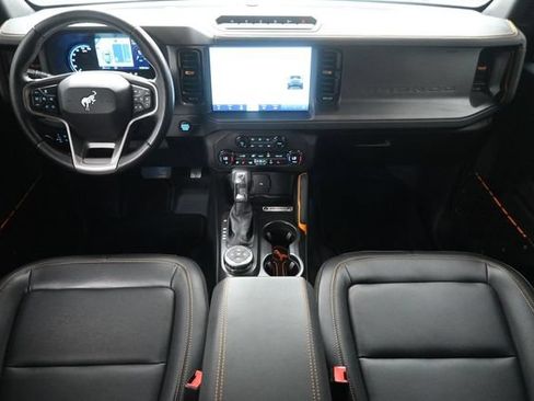 Used 2024 Ford Bronco Badlands AWD/4WD image 20