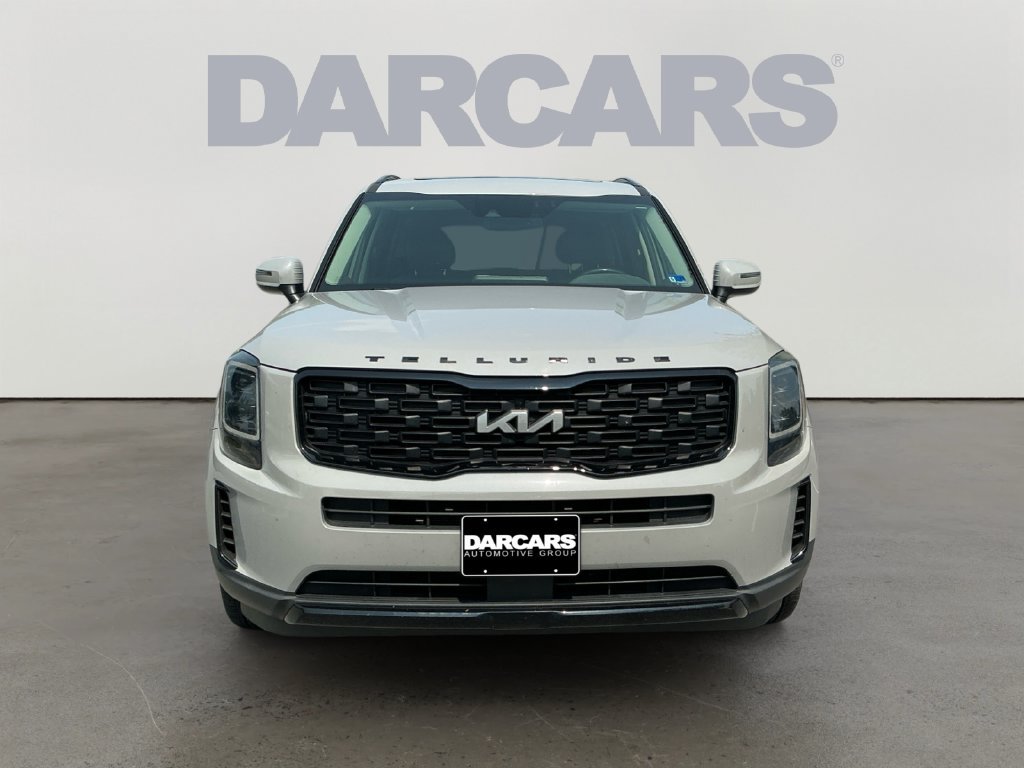 Used 2022 Kia Telluride EX w/ EX Premium Package AWD/4WD image 2