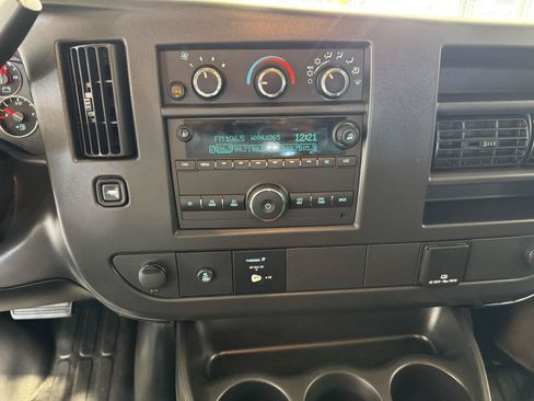 Used 2024 Chevrolet Express 2500 w/ Driver Convenience Package RWD image 14