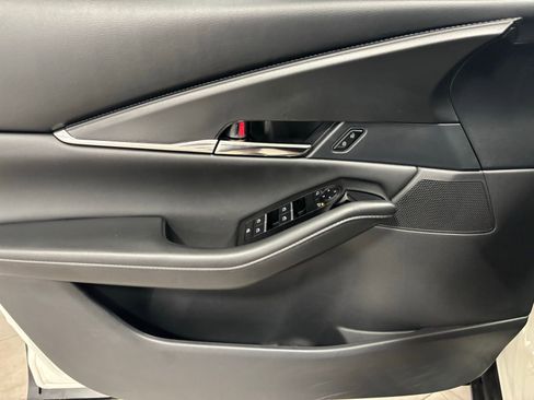 Certified 2025 MAZDA CX-30 AWD 2.5 S w/ Preferred Package image 18