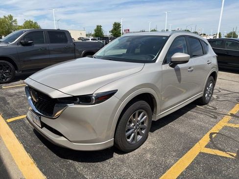 Used 2025 MAZDA CX-5 AWD 2.5 S w/ Preferred Package image 2