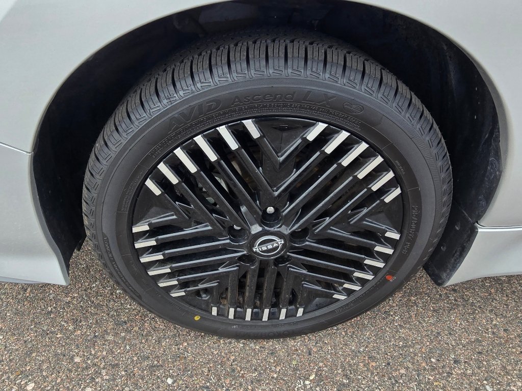 Used 2024 Nissan Leaf SV Plus FWD image 9