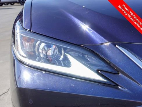 Used 2021 Lexus ES 250 w/ Premium Package image 6