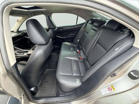 Used 2016 Lexus IS 300 AWD w/ Premium Package image 23