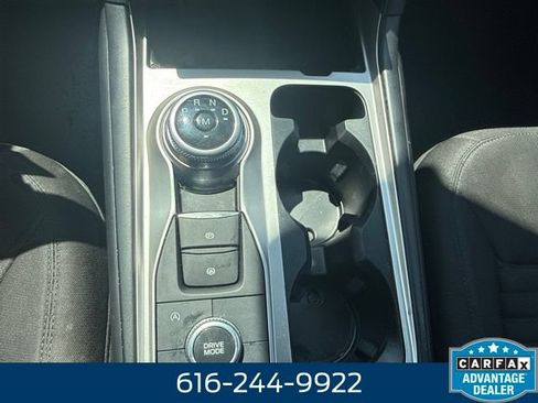 Used 2020 Ford Explorer XLT w/ Comfort Package AWD/4WD image 8