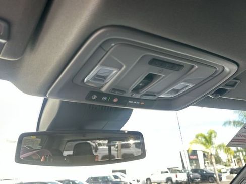 New 2026 GMC Sierra 1500 SLT w/ SLT Premium Package image 19