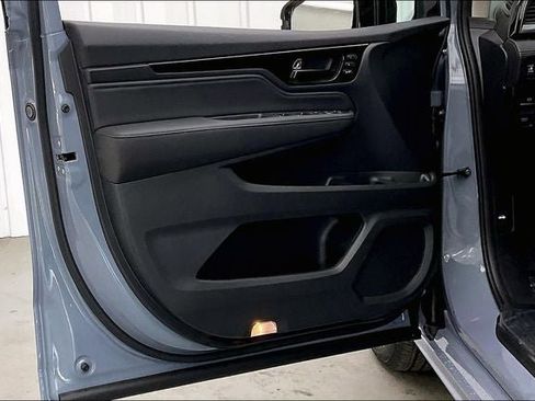New 2026 Honda Odyssey Elite image 11