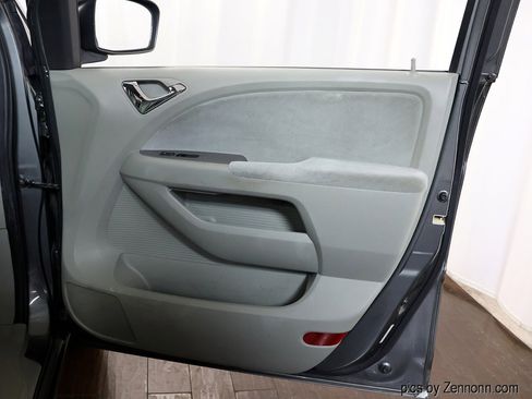 Used 2008 Honda Odyssey LX image 25