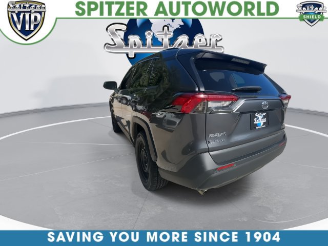 Used 2019 Toyota RAV4 LE AWD/4WD image 12