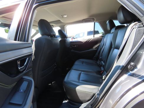 Used 2025 Subaru Outback Onyx Edition AWD/4WD image 23