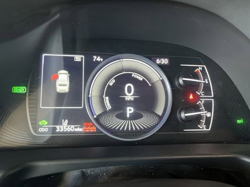 Certified 2023 Lexus ES 300h w/ Premium Package image 16