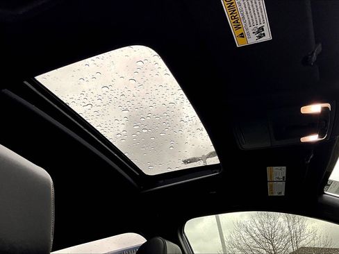 Used 2025 Honda CR-V Sport-L image 17