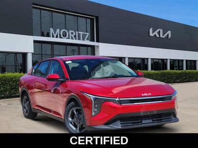 Certified 2025 Kia K4
