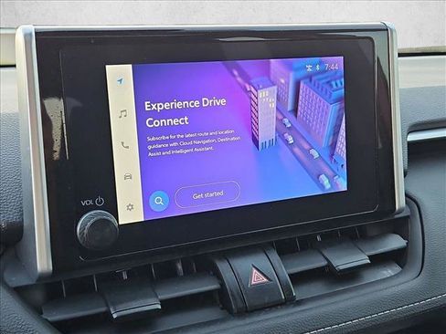 Used 2025 Toyota RAV4 XLE w/ Convenience Package FWD image 13