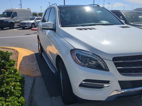 Used 2015 Mercedes-Benz ML 350 4MATIC image 2