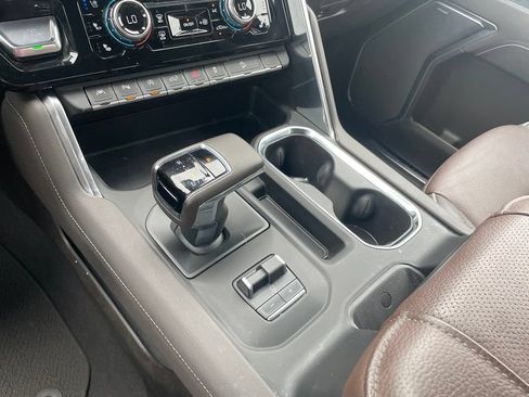 Used 2026 GMC Sierra 1500 Denali w/ Technology Package AWD/4WD image 18