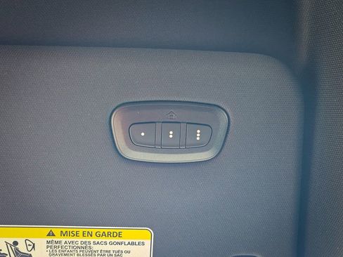 New 2026 RAM 1500 4x4 Crew Cab image 33