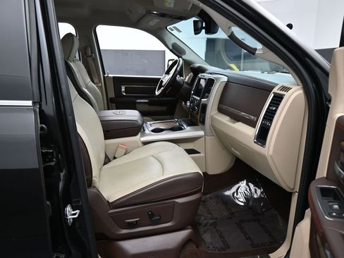 Used 2018 RAM 1500 Laramie Longhorn w/ Longhorn Southfork Package RWD image 38