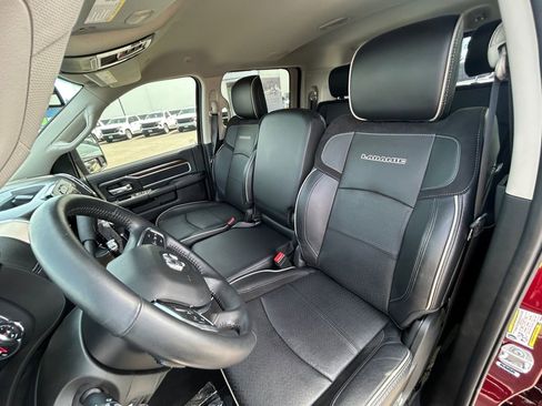 Used 2023 RAM 3500 Laramie image 36