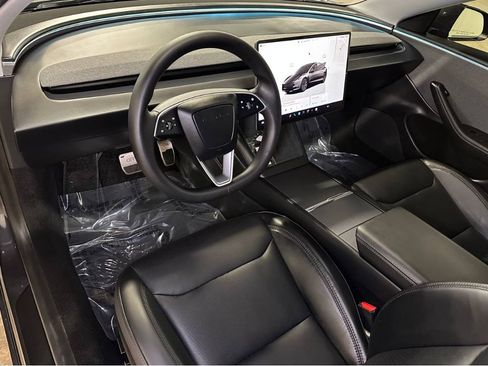 Used 2024 Tesla Model 3 Long Range RWD image 19