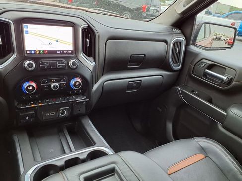 Used 2019 GMC Sierra 1500 AT4 w/ AT4 Premium Package AWD/4WD image 6
