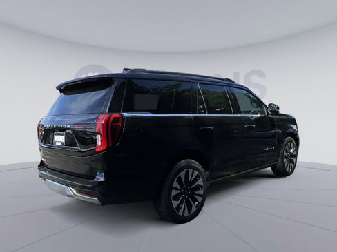 New 2026 Ford Expedition Platinum w/ Driver's Package AWD/4WD image 11