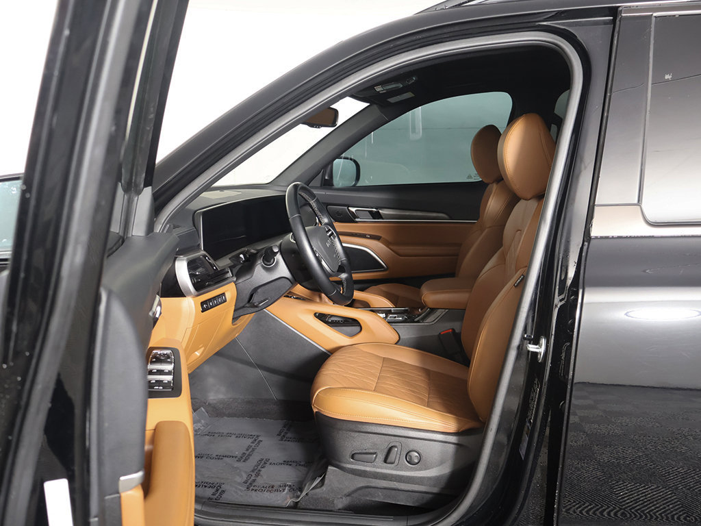 Used 2025 Kia Telluride EX X-Line AWD/4WD image 29