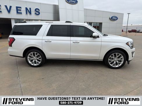 Used 2018 Ford Expedition Max Limited w/ Equipment Group 302A AWD/4WD image 3