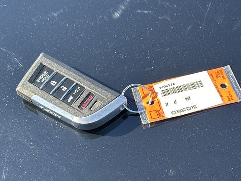 Used 2024 Acura MDX SH-AWD w/ Advance Package image 37