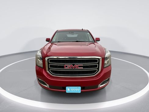 Used 2015 GMC Yukon SLT image 3