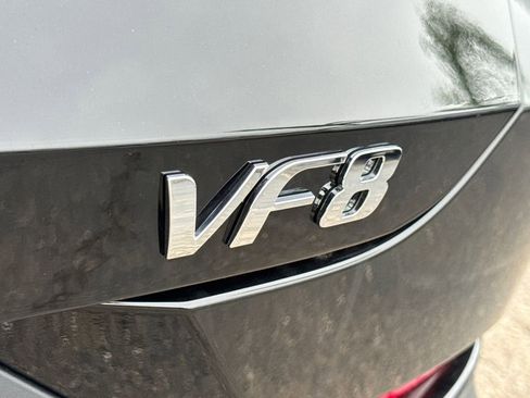 New 2025 VinFast VF 8 Eco AWD/4WD image 11