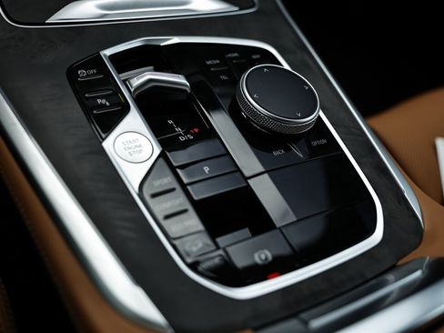 New 2026 BMW X5 xDrive40i w/ M Sport Package image 39