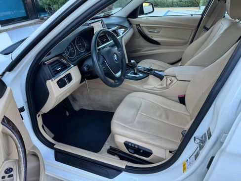 Used 2014 BMW 328i Sedan RWD image 10