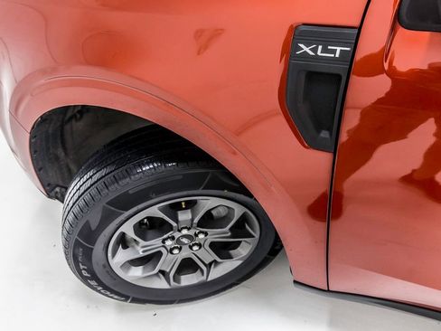 Used 2022 Ford Maverick XLT w/ XLT Luxury Package image 13