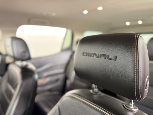 Used 2020 GMC Acadia Denali AWD/4WD image 41