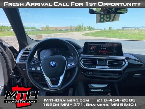 Used 2022 BMW X3 xDrive30i AWD/4WD image 11