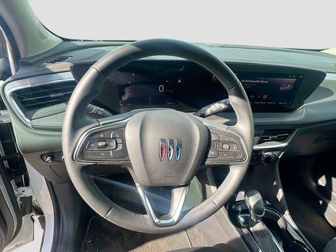 Used 2025 Buick Encore GX Preferred image 11